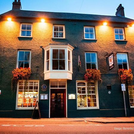 Old Kings Arms Hotel เพมโบรก ภายนอก รูปภาพ